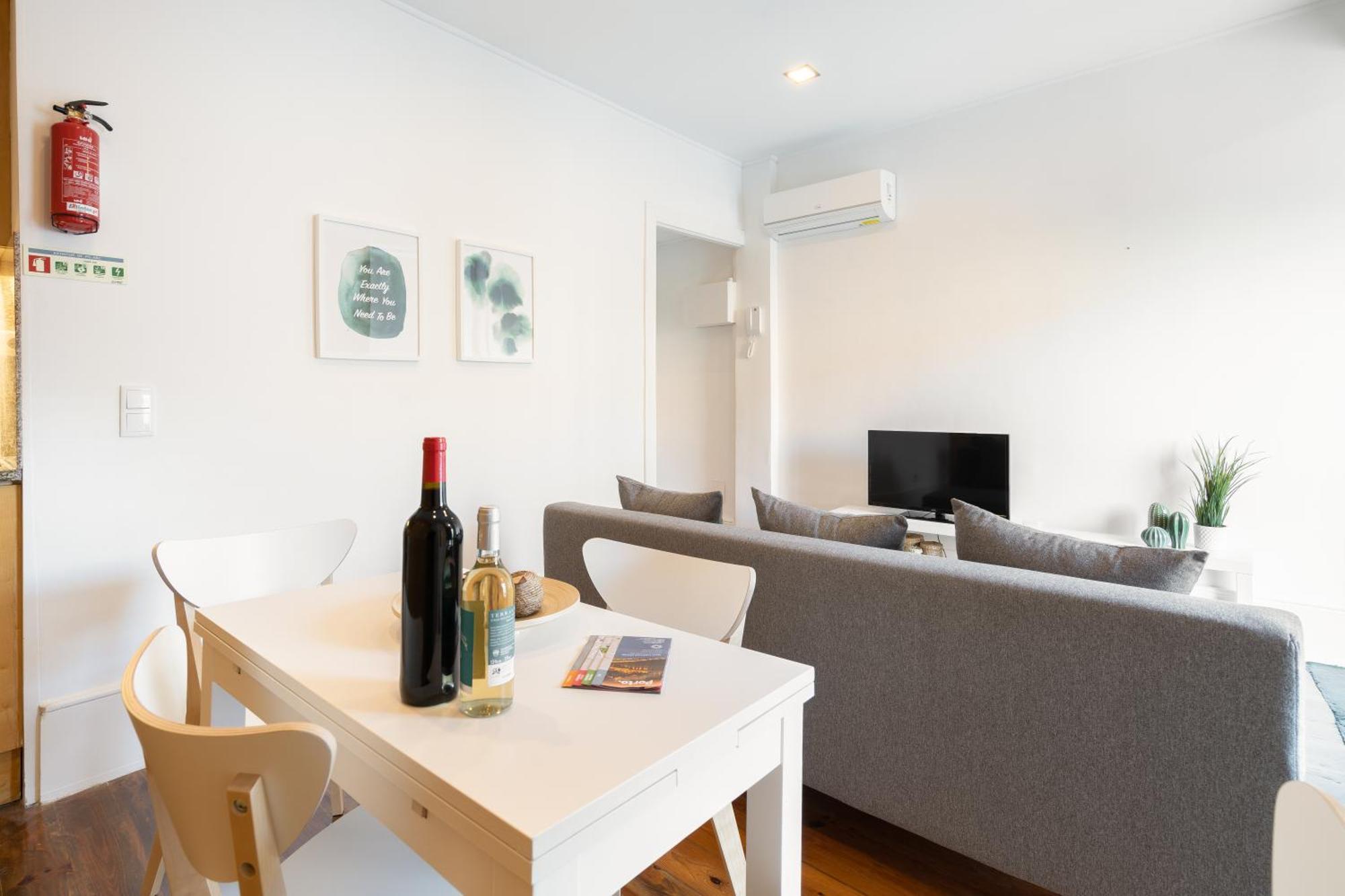 Host Wise - Modern Studios With Terrace - Walk Everywhere OOporto Habitación foto