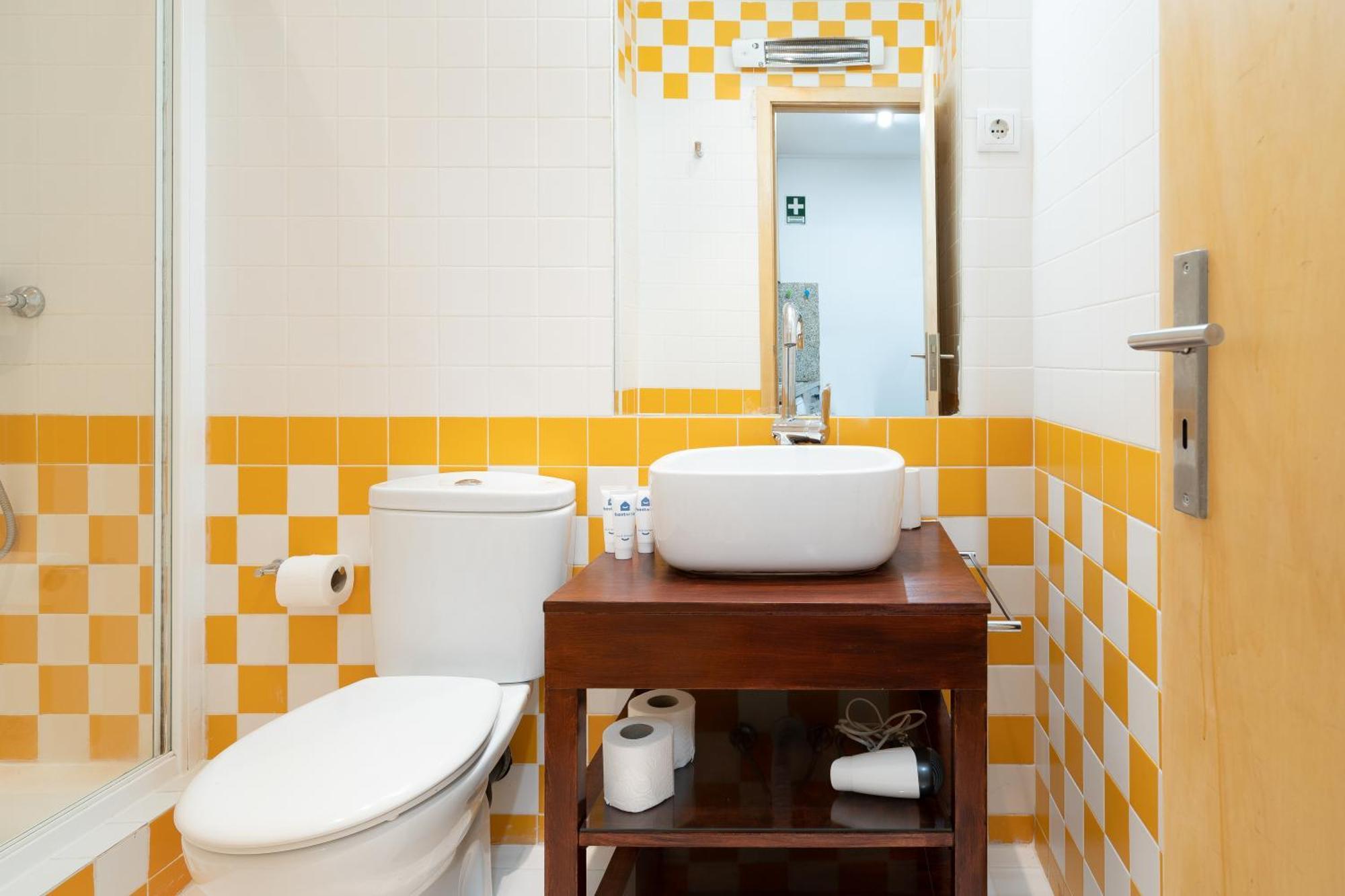 Host Wise - Modern Studios With Terrace - Walk Everywhere OOporto Habitación foto